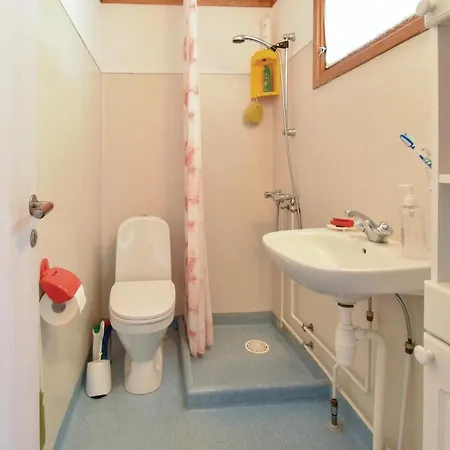 Two Bedroom Holiday In Hébergement de vacances Bogense